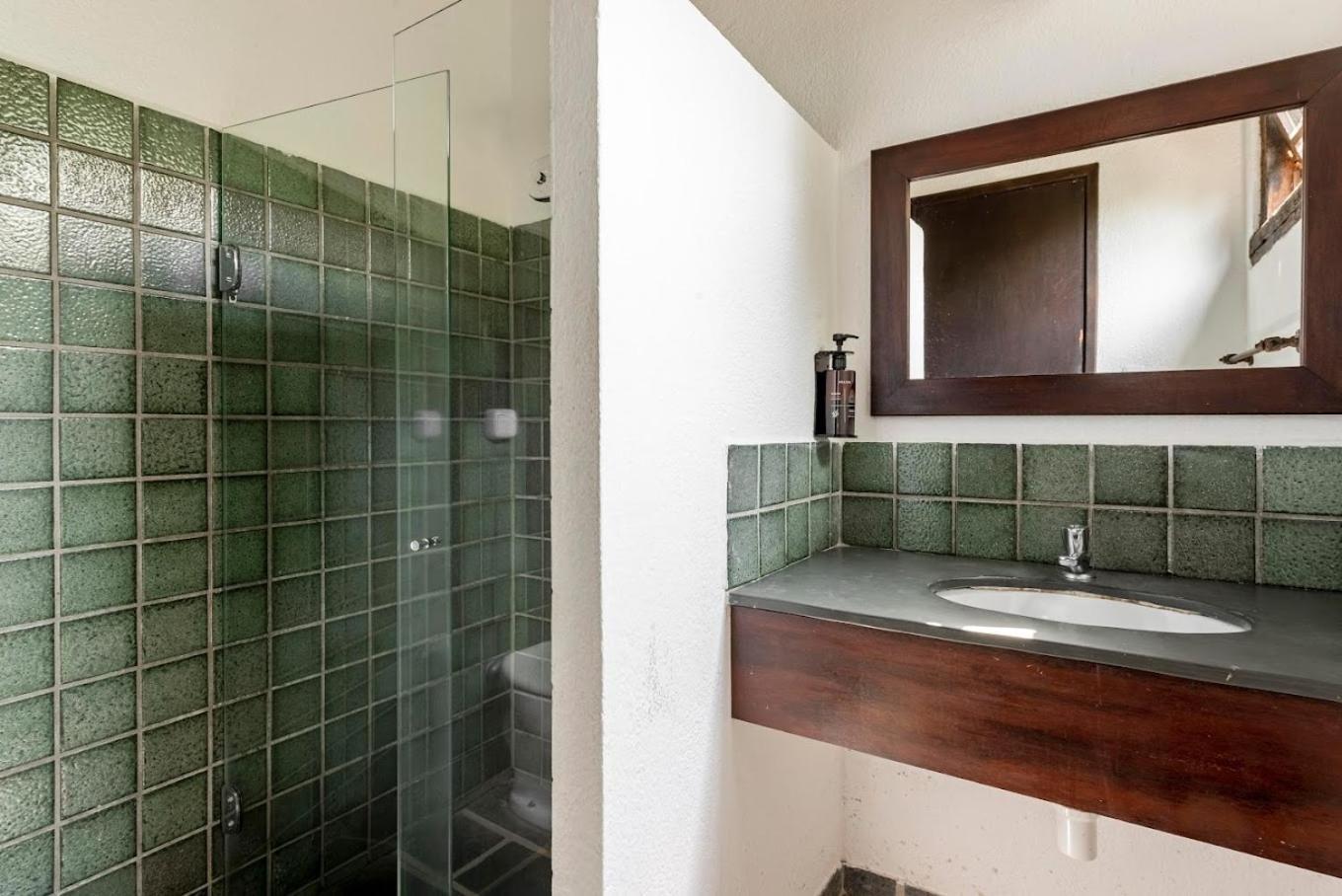 פאראטי Garden Hotel Boutique מראה חיצוני תמונה